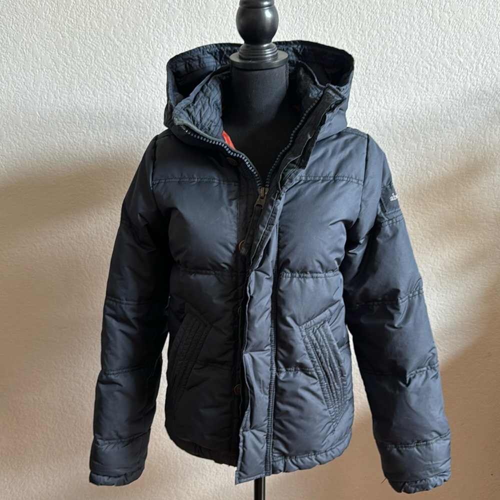 Boys Youth Large, Abercrombie puffer jacket. Navy.